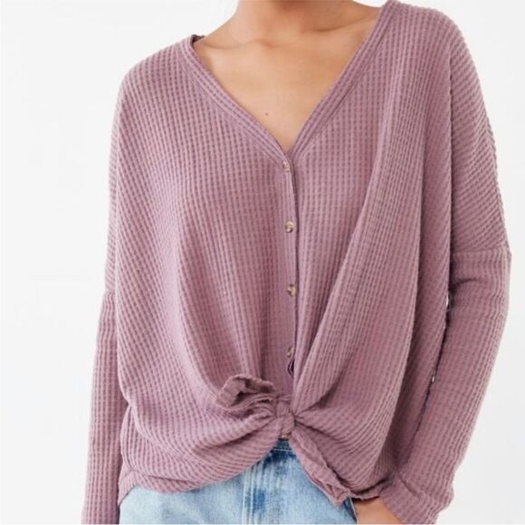 Urban Outfitters Tops Jojo Oversized Thermal Button Front Top Size Medium - Picture 1 of 11